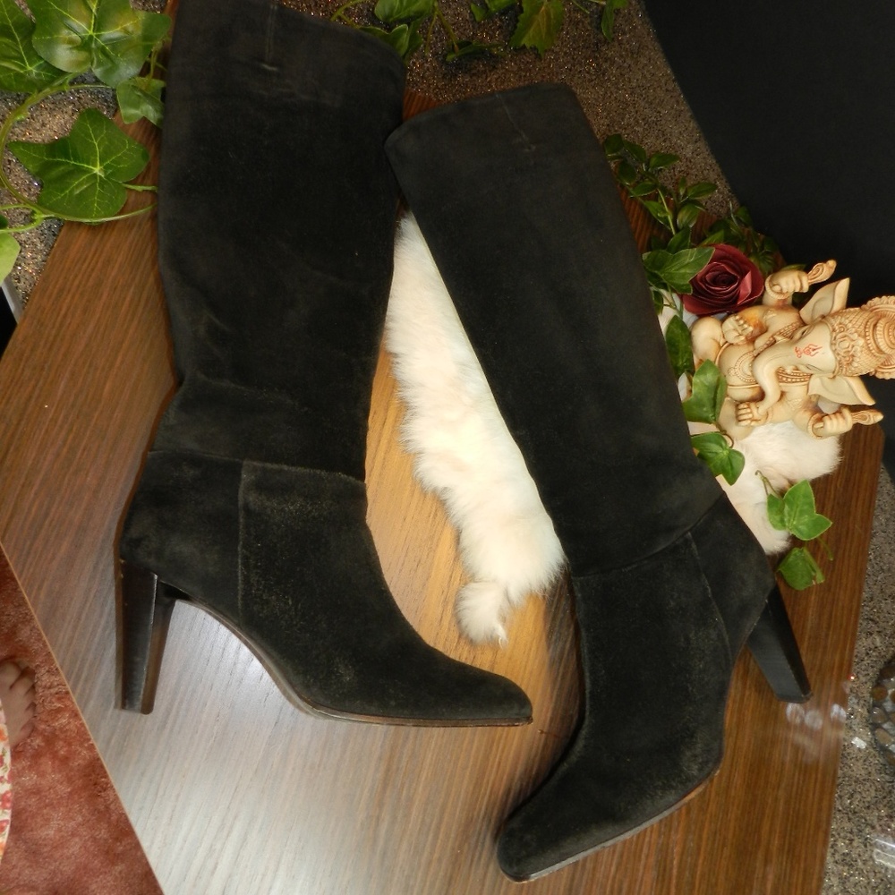 Calvin Klein Paris Suede Black pull on boots